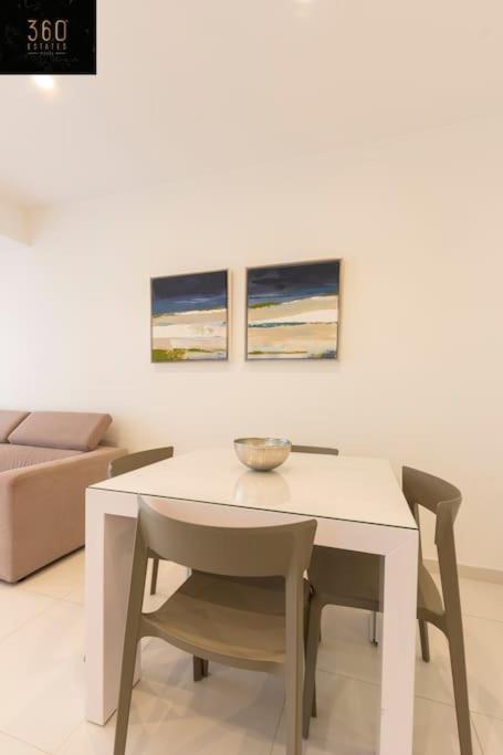 Modern 2Br Apt In The Quaint Village Of Marsaskala & Ac By 360 Estates エクステリア 写真
