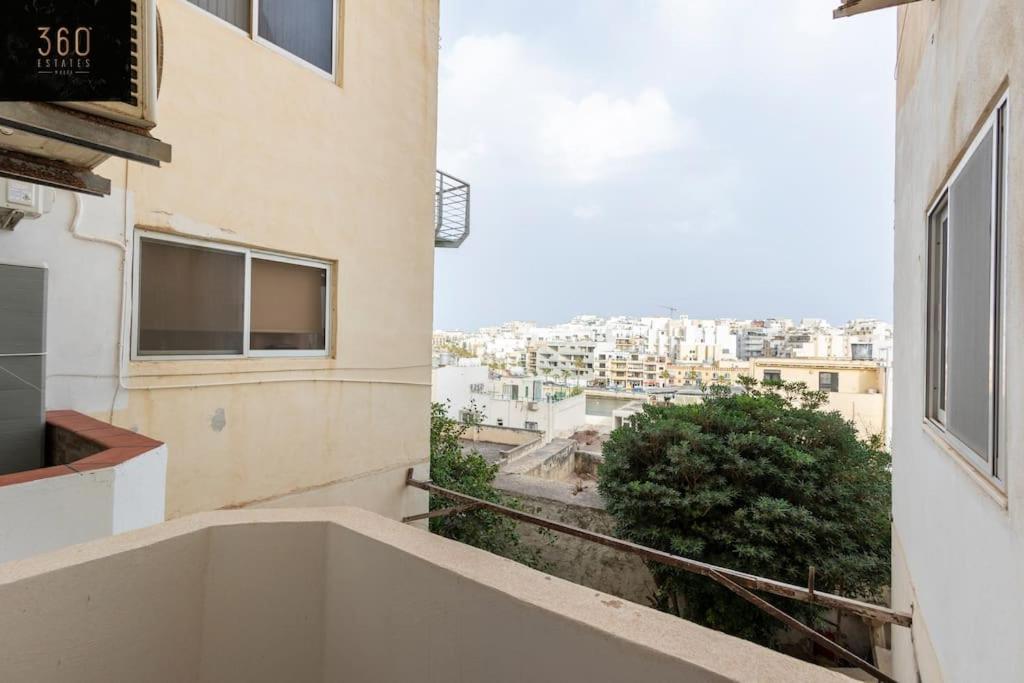 Modern 2Br Apt In The Quaint Village Of Marsaskala & Ac By 360 Estates エクステリア 写真